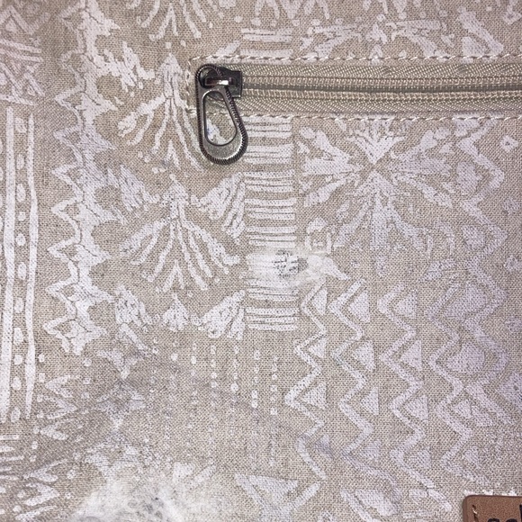 SAKROOTS Cream Off White Aztck Print Boho Shoulder Bag Hobo Purse main image 13
